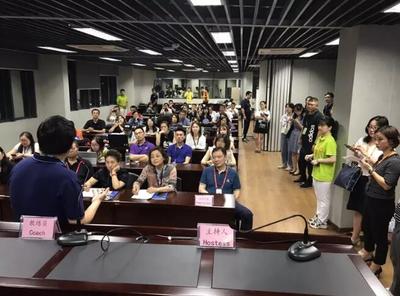 热干面、豆皮的英文如何更有汉味？军运顶尖翻译官解读北京翻译服务