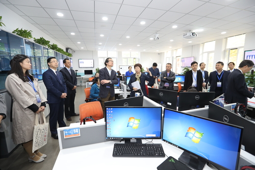 北京语言大学召开本科教学工作审核评估专家见面会